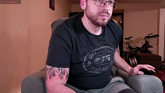 Snapshot of JayXCee_Official chatting on 12-20-25, 12:40 JayXCee Official online show from 12-20-25, 12:40