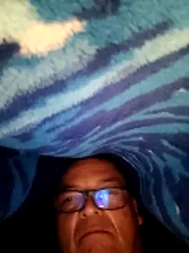 Anuviss lxx online show from 10-27-25, 02:59