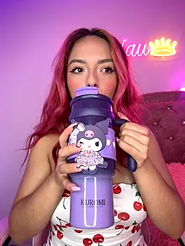 Snapshot of YovngBaby chatting on 09-26-25, 06:28 YovngBaby online show from 09-26-25, 06:28