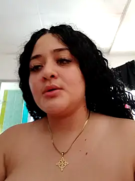 Snapshot of Liancy chatting on 12-28-24, 05:46 Liancy online show from 12-28-24, 05:46