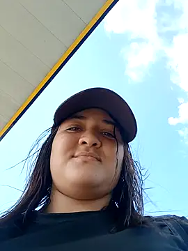 Snapshot of Liancy chatting on 01-28-25, 08:15 Liancy online show from 01-28-25, 08:15