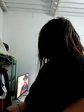 Snapshot of Liancy chatting on 01-29-25, 04:05 Liancy online show from 01-29-25, 04:05