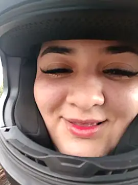 Snapshot of Liancy chatting on 02-17-25, 08:26 Liancy online show from 02-17-25, 08:26