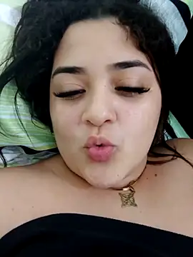 Snapshot of Liancy chatting on 02-19-25, 03:06 Liancy online show from 02-19-25, 03:06