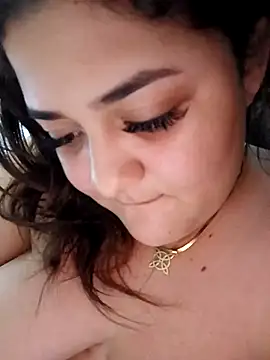 Snapshot of Liancy chatting on 02-21-25, 03:34 Liancy online show from 02-21-25, 03:34