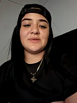 Snapshot of Liancy chatting on 03-07-25, 11:49 Liancy online show from 03-07-25, 11:49