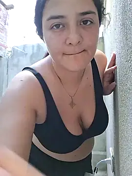 Snapshot of Liancy chatting on 09-26-25, 10:47 Liancy online show from 09-26-25, 10:47