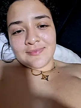 Snapshot of Liancy chatting on 10-22-25, 10:53 Liancy online show from 10-22-25, 10:53