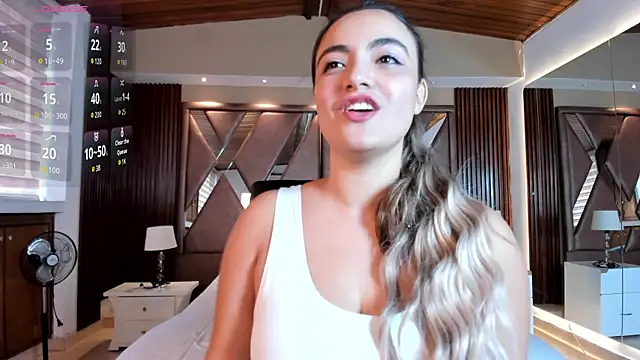 IsabellaaJoness online show from 07-09-26, 12:20