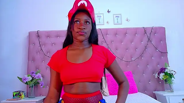 CoralHarrinson online show from 10-31-25, 09:16