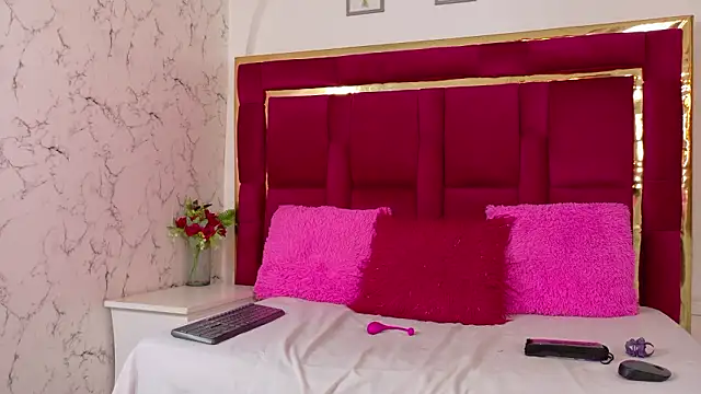 CoralHarrinson online show from 01-31-26, 08:18