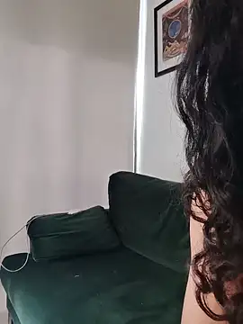 Redfloweer1 online show from 03-11-25, 01:23