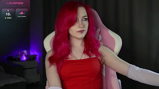 Snapshot of joyhannahh chatting on 10-31-25, 03:02 joyhannahh online show from 10-31-25, 03:02