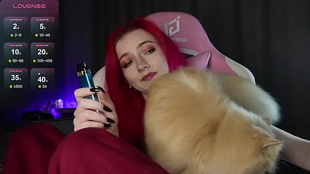 Snapshot of joyhannahh chatting on 11-08-25, 02:28 joyhannahh online show from 11-08-25, 02:28