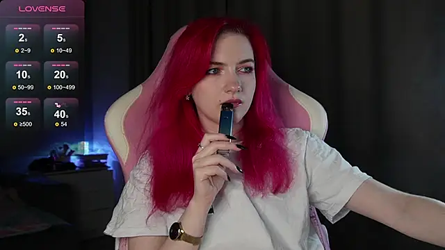 Snapshot of joyhannahh chatting on 11-09-25, 02:48 joyhannahh online show from 11-09-25, 02:48