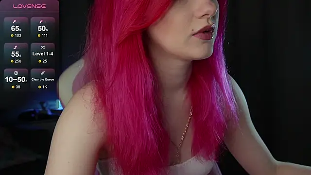 Snapshot of joyhannahh chatting on 11-11-25, 07:19 joyhannahh online show from 11-11-25, 07:19