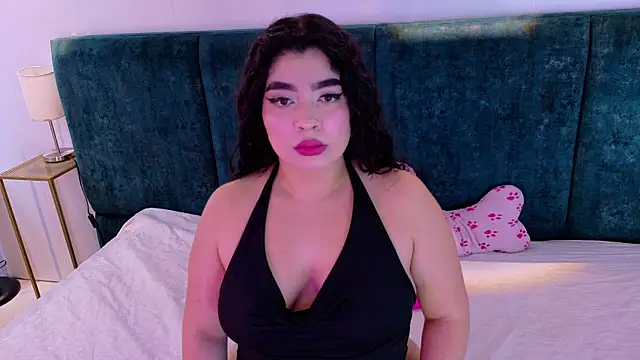 AgathaLynx online show from 10-26-25, 10:43