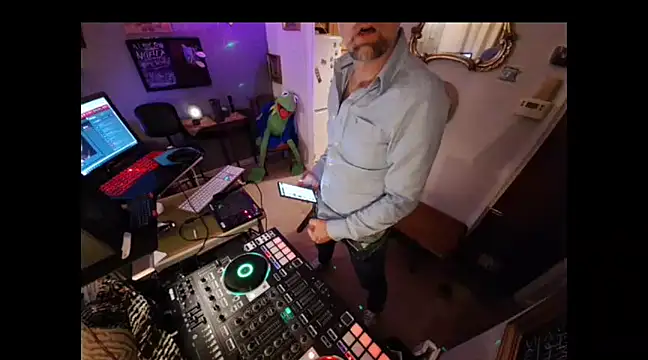 bibananaman online show from 03-07-25, 04:02