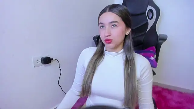 Sophie spencer1 online show from 12-17-25, 02:39