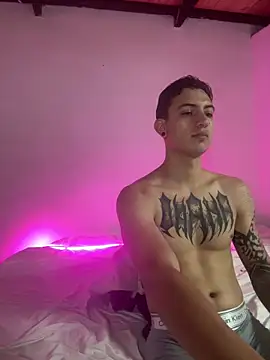 aliensexy online show from 12-18-25, 02:50