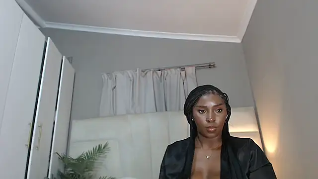 Snapshot of naughtyblackdolie chatting on 05-09-26, 05:29 naughtyblackdolie online show from 05-09-26, 05:29