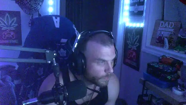 GeneralXMillyX online show from 11-02-25, 06:16