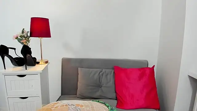 CrystalHotty online show from 02-26-25, 11:04