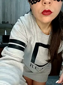 Snapshot of SexySweetPaola chatting on 01-16-25, 07:49 SexySweetPaola online show from 01-16-25, 07:49