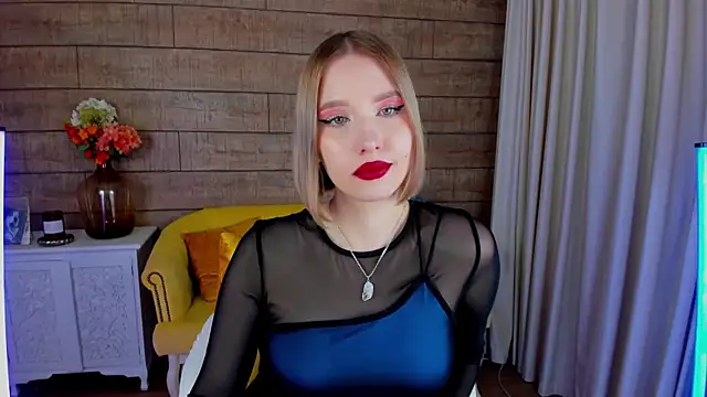 LiliLinn online show from 02-04-25, 01:48