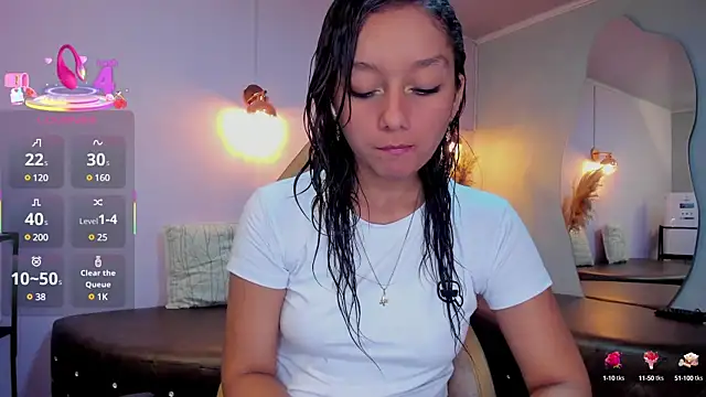 Snapshot of katy_sweet19 chatting on 03-20-25, 06:31 katy sweet19 online show from 03-20-25, 06:31