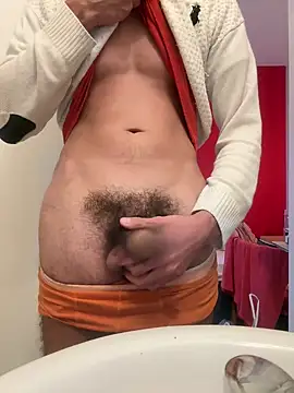 Snapshot of orient_zob chatting on 11-14-25, 02:38 orient zob online show from 11-14-25, 02:38