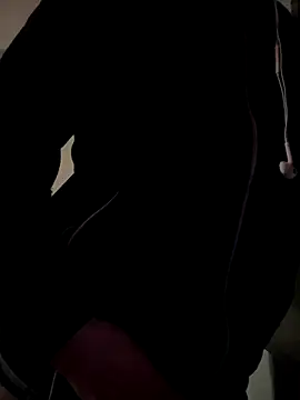 Snapshot of orient_zob chatting on 11-25-25, 04:01 orient zob online show from 11-25-25, 04:01