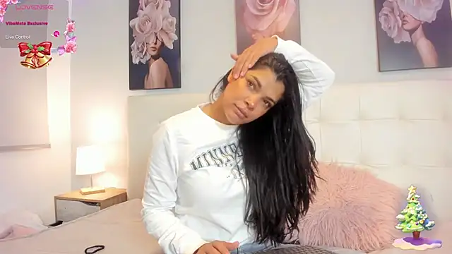 Sweetdreamses  online show from 12-27-24, 12:23