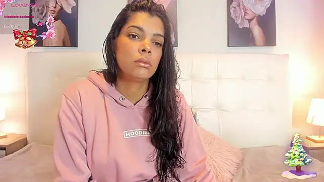 Sweetdreamses  online show from 12-29-24, 12:23