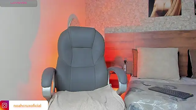 noah crux online show from 09-20-25, 08:10