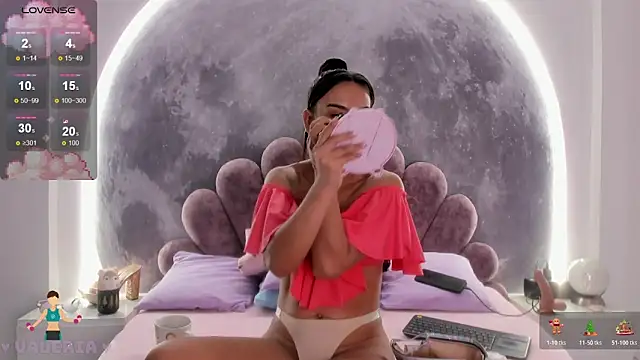 Valeria Fitness online show from 12-18-25, 07:58