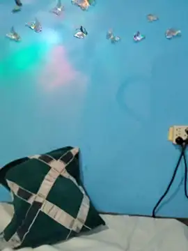 Snapshot of evelyn_prince1 chatting on 07-16-26, 03:45 evelyn prince1 online show from 07-16-26, 03:45