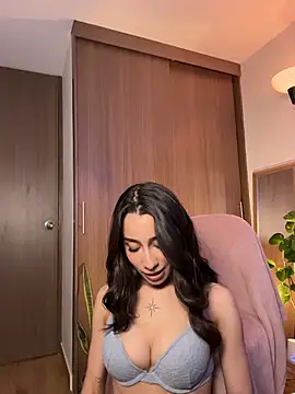 Snapshot of hottiecattiee chatting on 11-09-25, 06:50 hottiecattiee online show from 11-09-25, 06:50