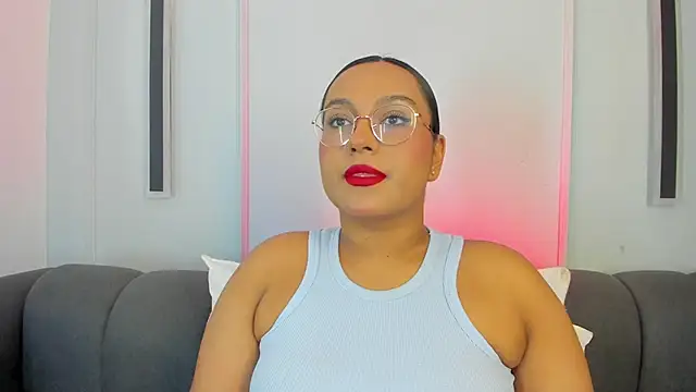 ellamontoya online show from 11-25-25, 11:54