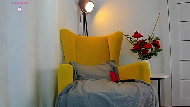 Snapshot of miissblonde chatting on 03-02-26, 07:15 miissblonde online show from 03-02-26, 07:15