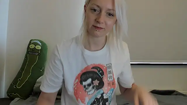 Snapshot of BetterThanYourEx69 chatting on 12-03-24, 10:28 BetterThanYourEx69 online show from 12-03-24, 10:28