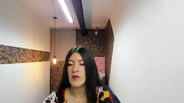 LiaCooper  online show from 03-15-25, 12:02