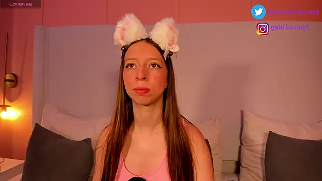gabi bunny online show from 02-23-25, 07:17