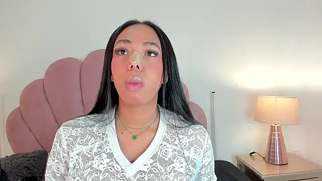 Nicole Paradise online show from 12-01-25, 12:54