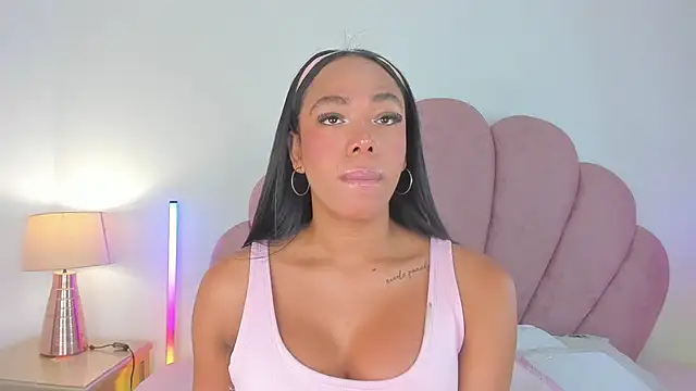 Nicole Paradise online show from 03-25-26, 12:44