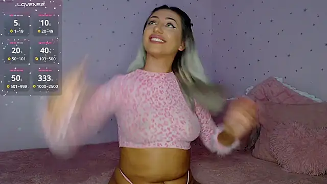 Snapshot of DeeaFUN25 chatting on 11-30-25, 03:05 DeeaFUN25 online show from 11-30-25, 03:05