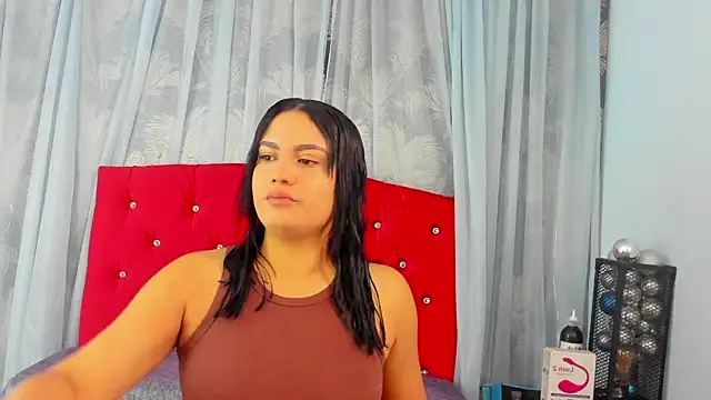 Snapshot of Cumming_Tiffani chatting on 02-28-25, 11:58 Cumming Tiffani online show from 02-28-25, 11:58