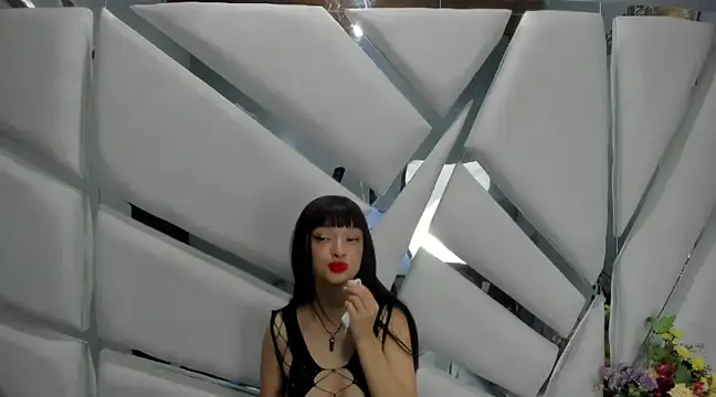 Snapshot of Aurora_18 chatting on 12-18-24, 06:03 Aurora 18 online show from 12-18-24, 06:03