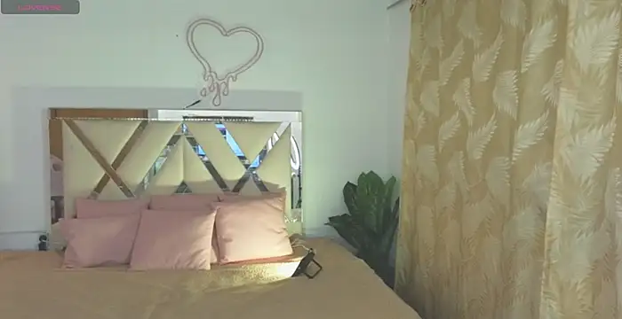 meggan tay online show from 01-30-25, 07:07