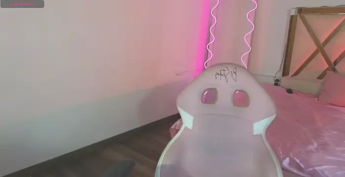 meggan tay online show from 02-18-25, 10:16